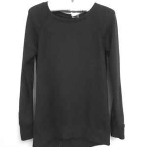 Long black pull over
